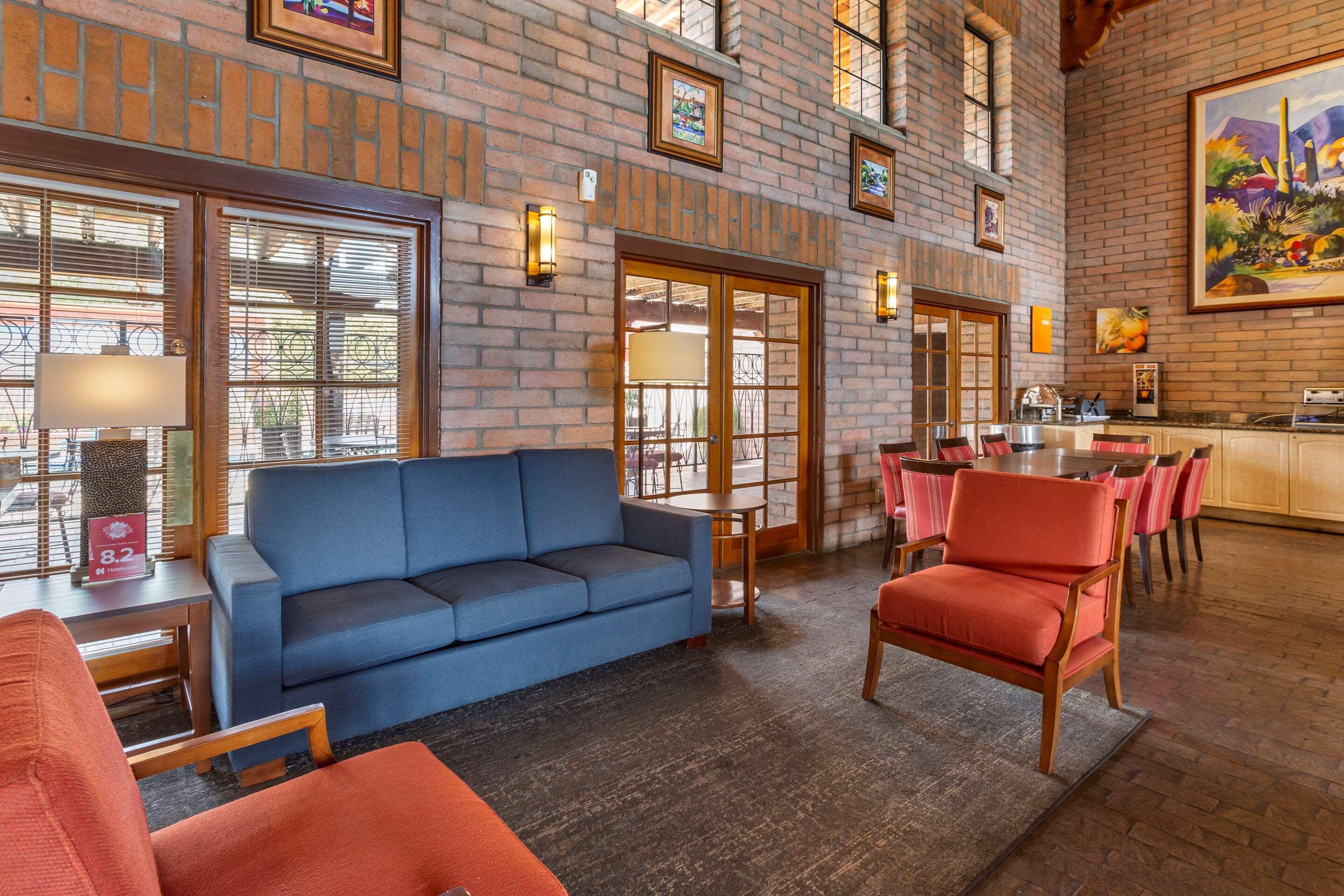 Comfort Suites At Sabino Canyon Тусон Экстерьер фото